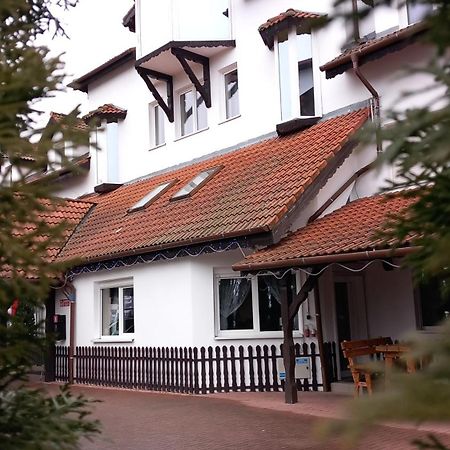 Hotel Dworek Вроцлав Экстерьер фото